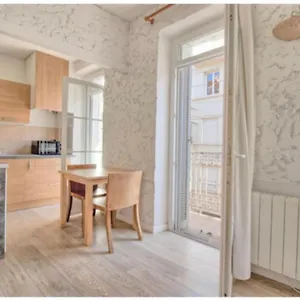 Apartamento équipé Au Mourillon à 20m De La, Tolón
